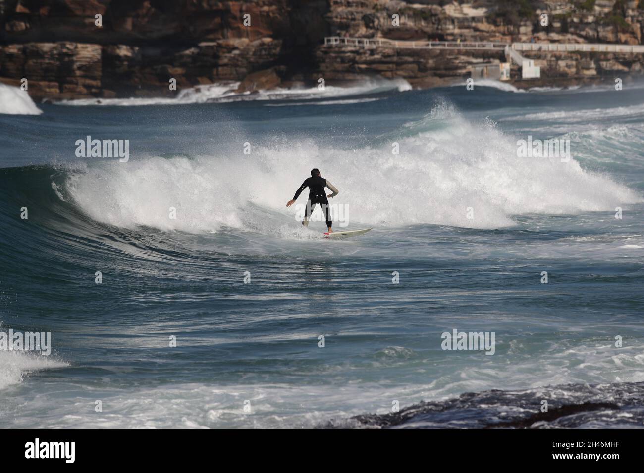Piscines de Bronte Beach et surf Banque D'Images