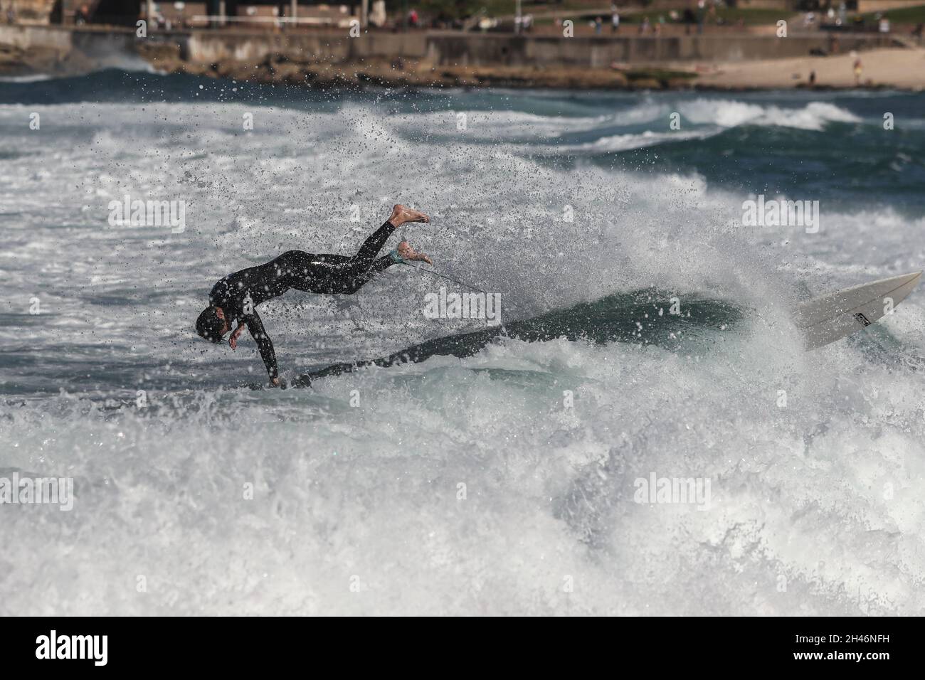 Piscines de Bronte Beach et surf Banque D'Images