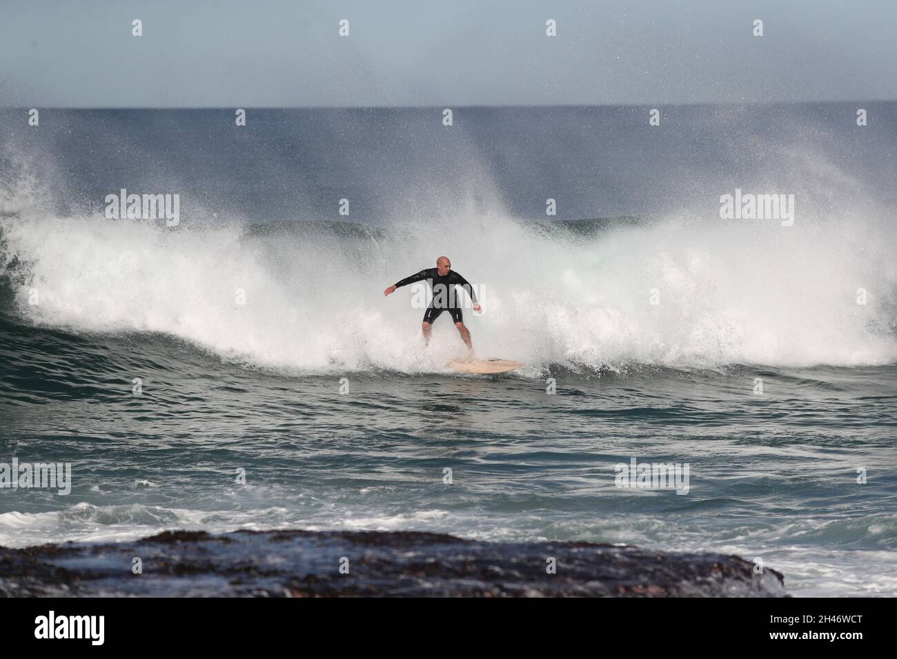 Piscines de Bronte Beach et surf Banque D'Images