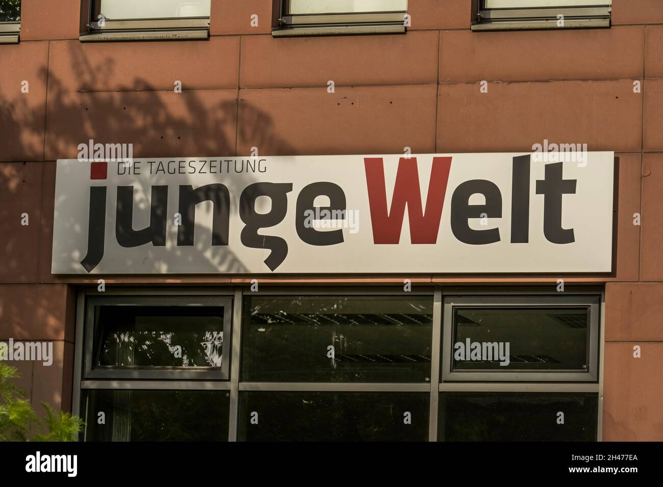 Verlag und Redaktion Zeitung 'Junge Welt', Weydingerstraße, Mitte, Berlin, Allemagne Banque D'Images