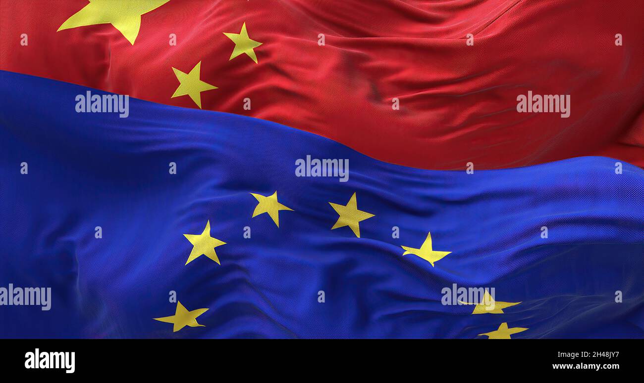 Les drapeaux de l'Union européenne et de la Chine agitant.Relations internationales et diplomatie. Banque D'Images