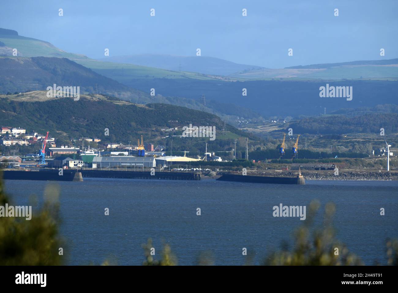 L'entrée de l'embouchure de la rivière et du port à Swansea est l'emplacement proposé de la lagune de Tidal qui s'étendra de l'East Pier à la mer Banque D'Images