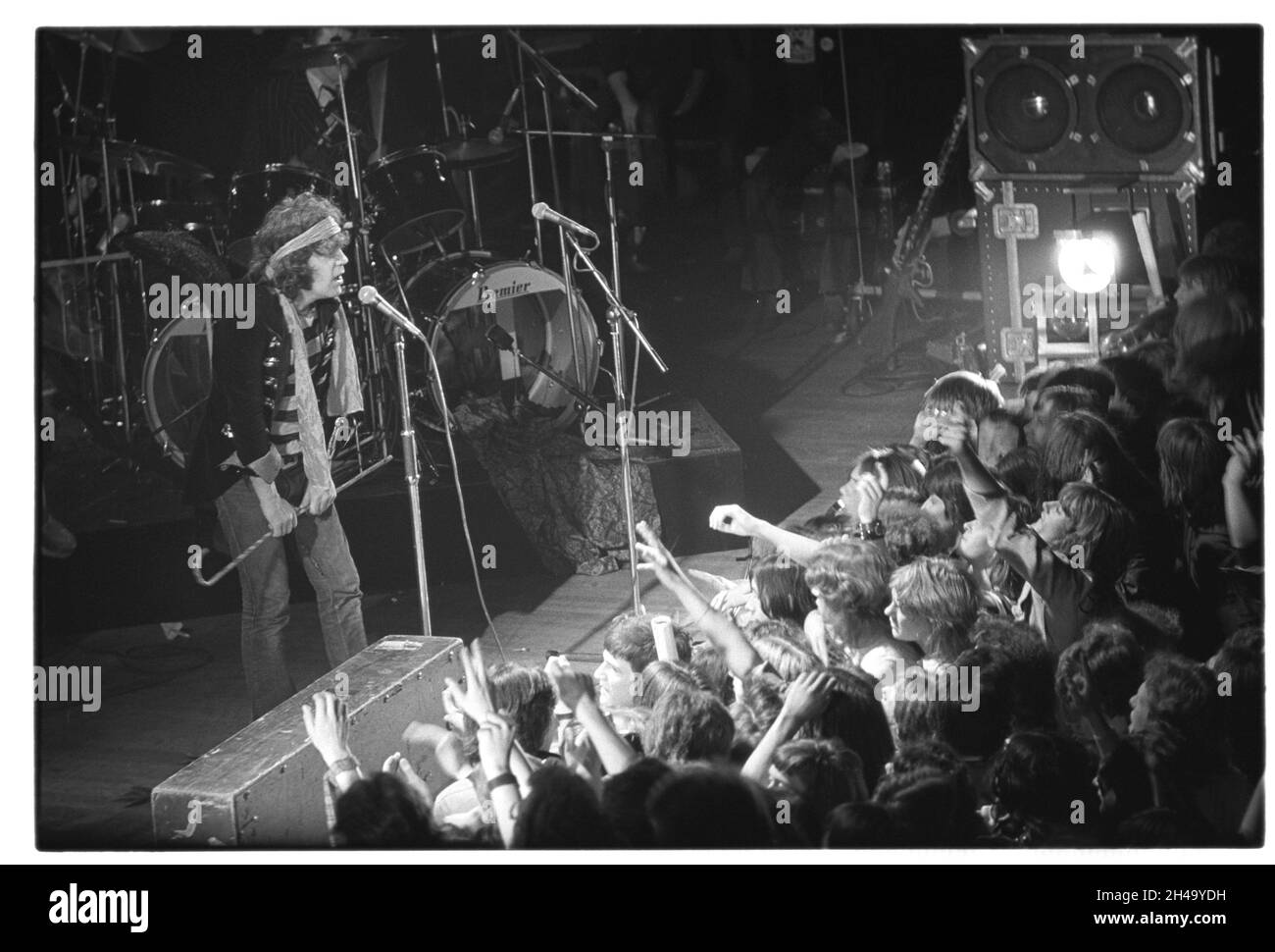 Le sensationnel Alex Harvey Band, Hôtel de ville de Sheffield, mai 13.1975.Des images en direct des groupes vendus tour en Grande-Bretagne.Plus d'images disponibles si nécessaire.Noir et blanc. Banque D'Images
