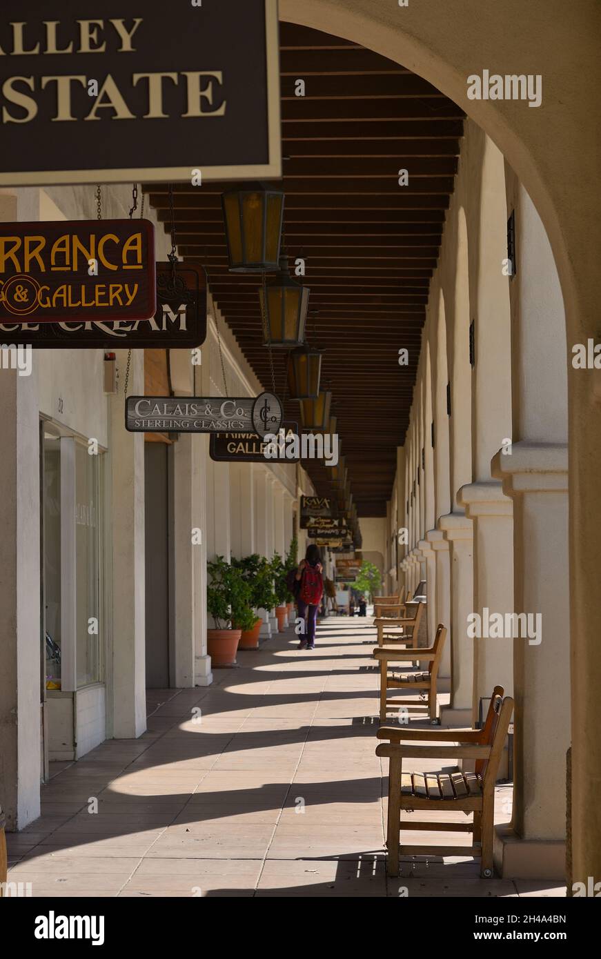 Le quartier pittoresque du centre-ville sur l'avenue principale, Ojai CA Banque D'Images