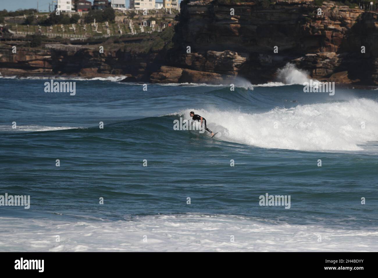 Piscines de Bronte Beach et surf Banque D'Images