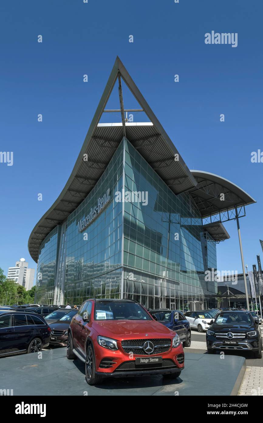 Mercedes-Welt, Salzufer, Charlottenburg, Berlin, Allemagne Banque D'Images