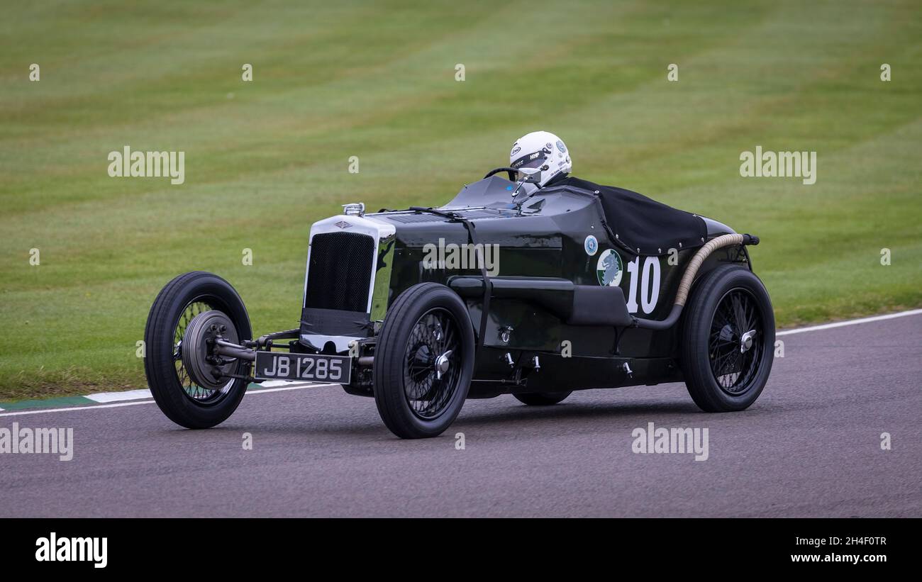 1932 Frazer Nash Nurburg avec le pilote Eddie Williams lors de la course du Trophée Earl Howe à la 78e réunion des membres de Goodwood, Sussex, Royaume-Uni. Banque D'Images