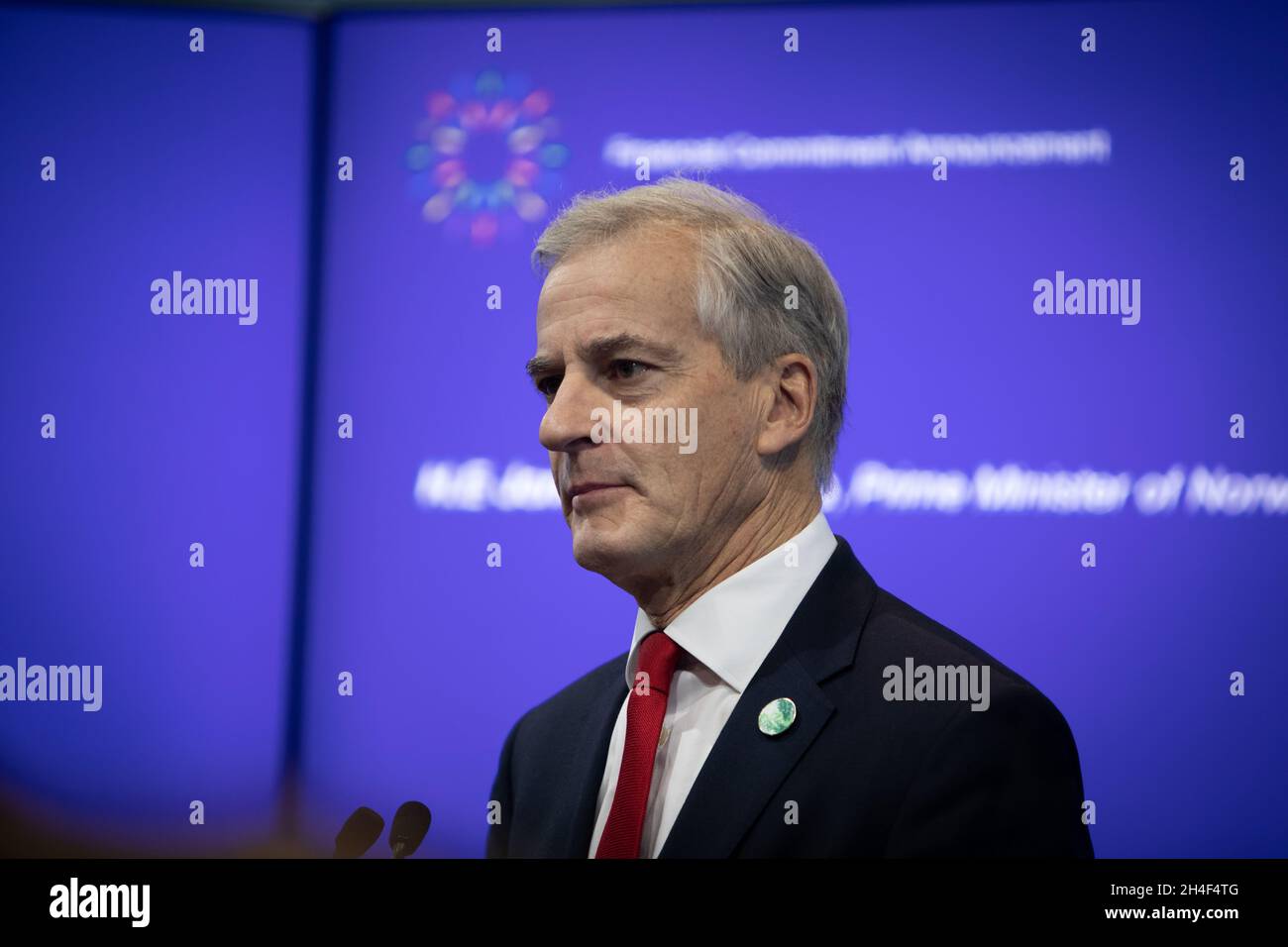 Glasgow, Royaume-Uni.Jonas Gahr Støre, Premier ministre norvégien, s'exprimant lors d'une réunion des pays nordiques, lors de la 26e Conférence des Nations Unies sur les changements climatiques, connue sous le nom de COP26, à Glasgow, en Écosse, le 2 novembre 2021.Photo: Jeremy Sutton-Hibbert/Alamy Live News, Banque D'Images
