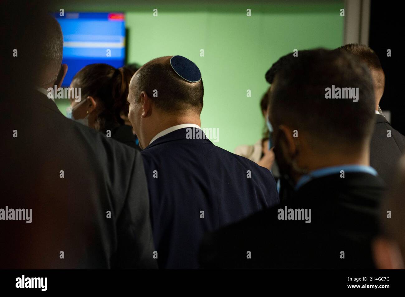 Glasgow, Écosse, Royaume-Uni.2 novembre 2021.PHOTO : Naftali Bennett, Premier ministre d'Israël, vu à la Conférence COP26 sur les changements climatiques à Glasgow cet après-midi.Crédit : Colin Fisher/Alay Live News Banque D'Images