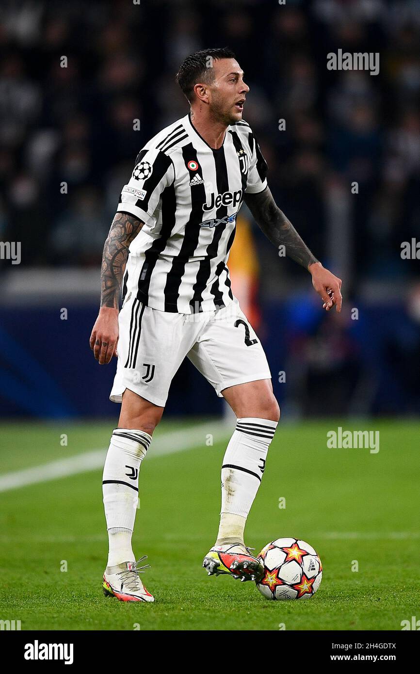 Turin, Italie.02 novembre 2021.Federico Bernardeschi du Juventus FC en action lors du match de football de la Ligue des champions de l'UEFA entre le Juventus FC et le FC Zenit Saint-Pétersbourg.Credit: Nicolò Campo/Alay Live News Banque D'Images