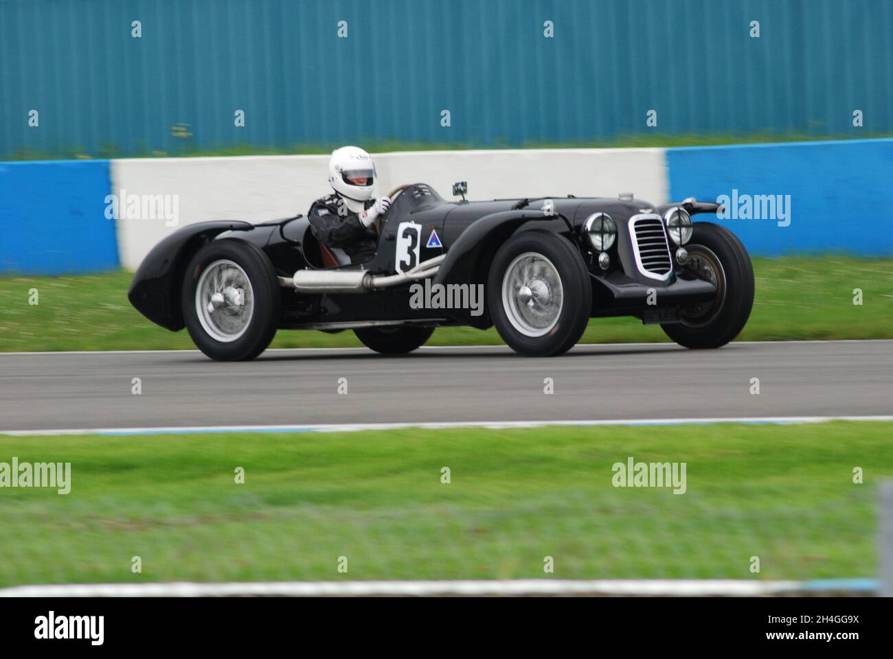 #3 Aston Martin Speed, 1937, 1949cc conduit par Heinz Stamm à la réunion du club des propriétaires d'Aston Martin, Trophée St John Horsfall Donington Park 7 juin 2014 Banque D'Images