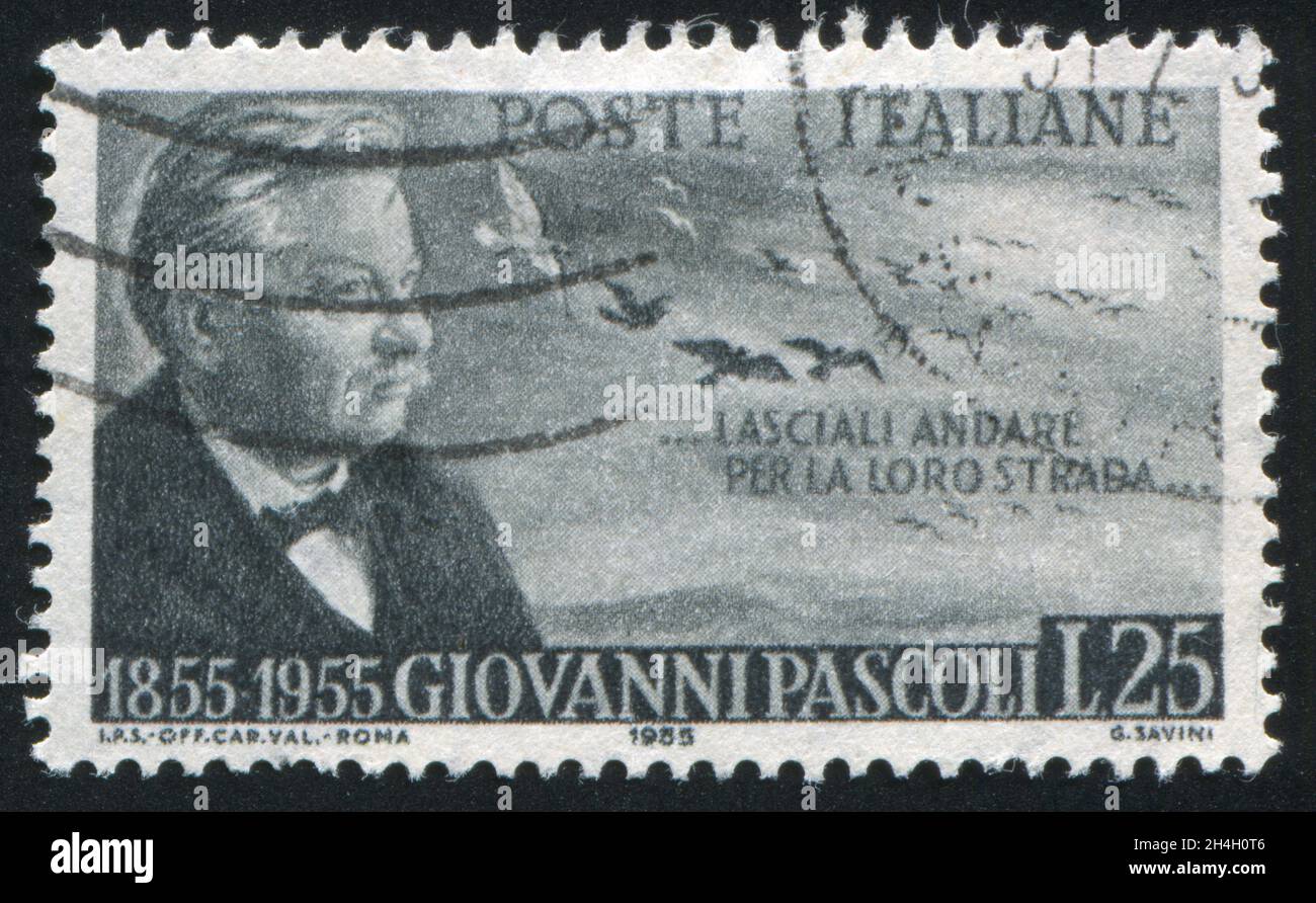 ITALIE - VERS 1955: Timbre imprimé par l'Italie, montre Giovanni Pascoli, vers 1955 Banque D'Images