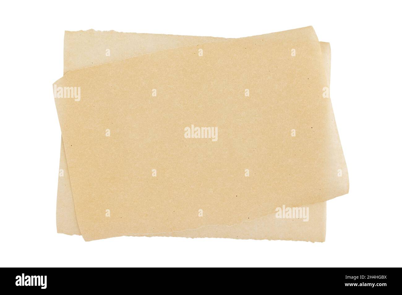 feuille de papier de cuisson marron isolée sur fond blanc, vue du dessus, parchemin pour la cuisson culinaire Banque D'Images