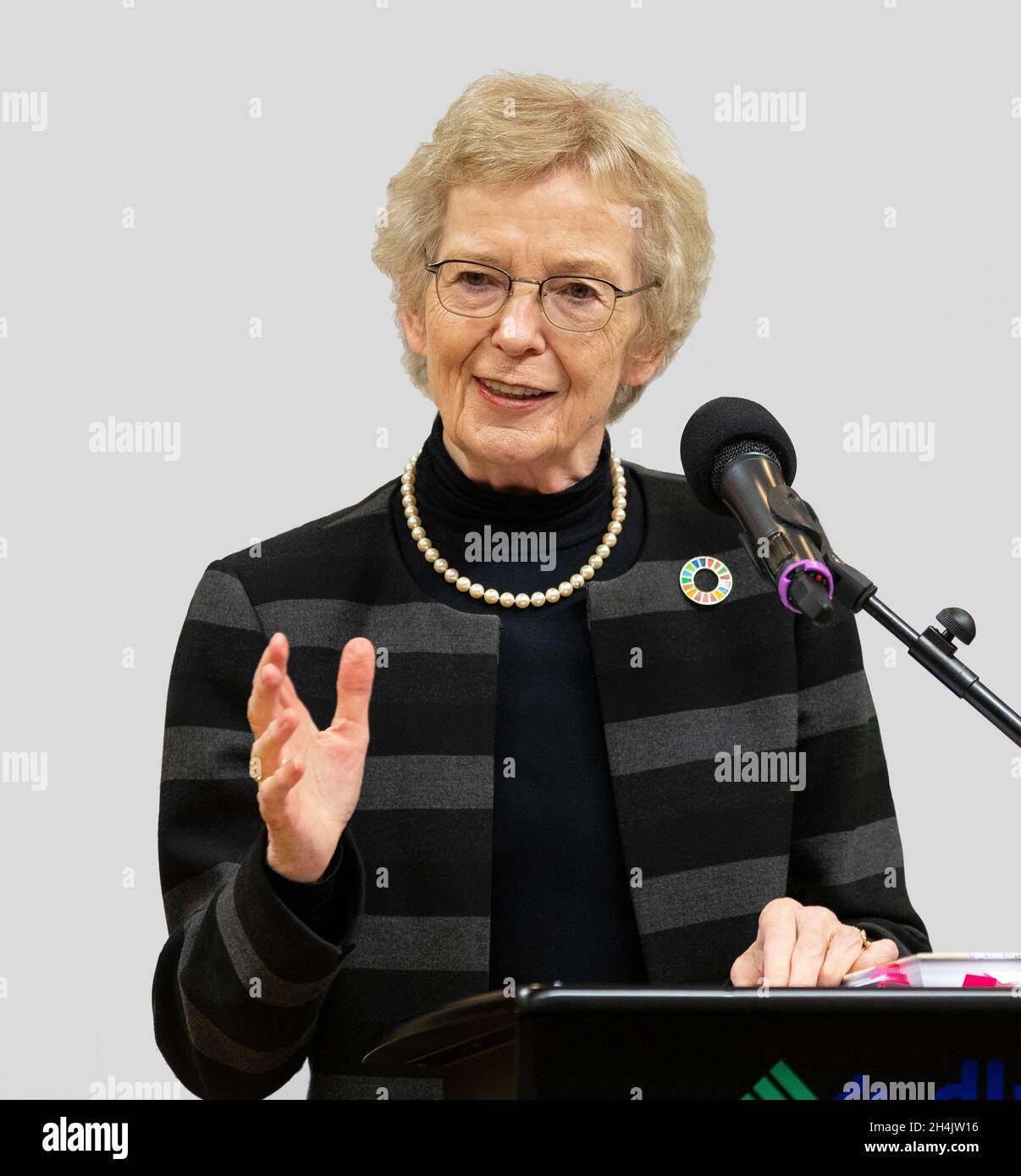 Irish president mary robinson Banque de photographies et d’images à ...