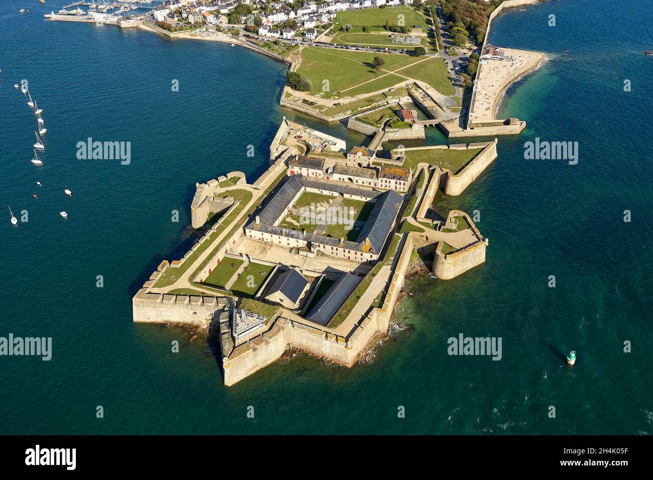 France, Morbihan, Port-Louis, la citadelle de Port-Louis modifiée par ...