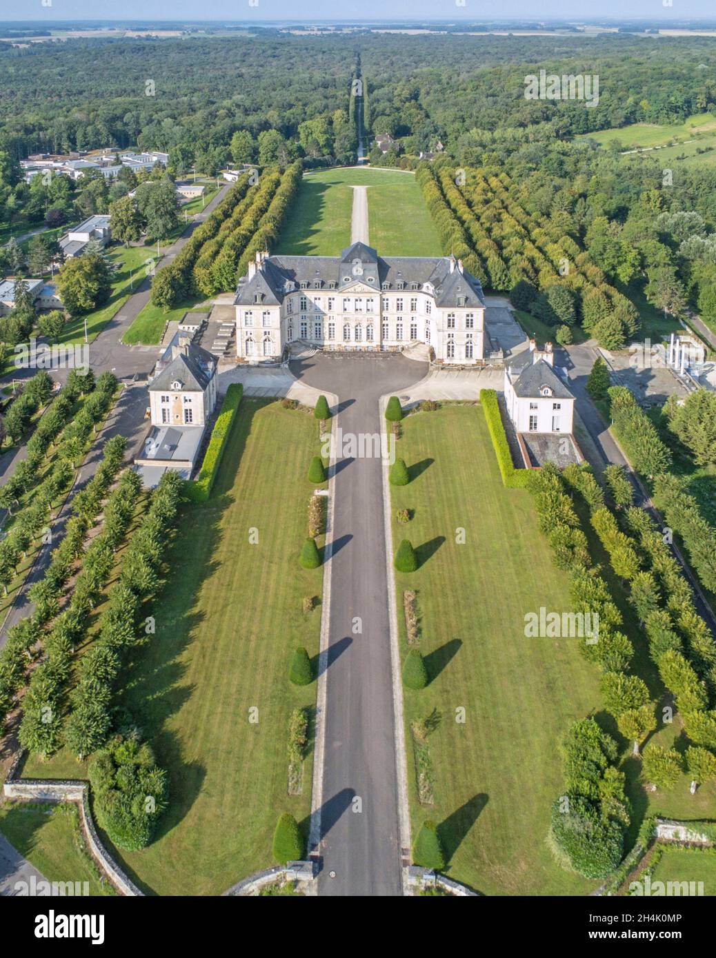 France, Aube (10), Champagne, CH?teau de Brienne-le-CH?teau (vue aérienne) Banque D'Images