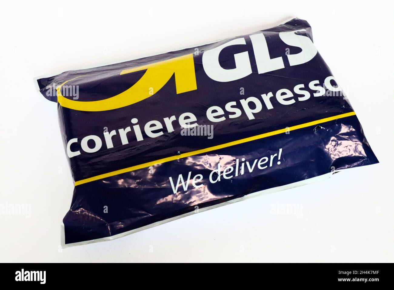 Colis Express GLSGLS (General Logistics Systems) est un service de courrier international Banque D'Images