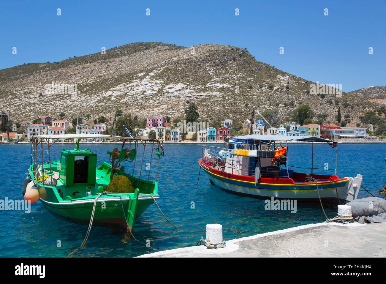Bateaux dans le port, île de Kastellorizo (Megisti), groupe dodécanèse, Grèce Banque D'Images