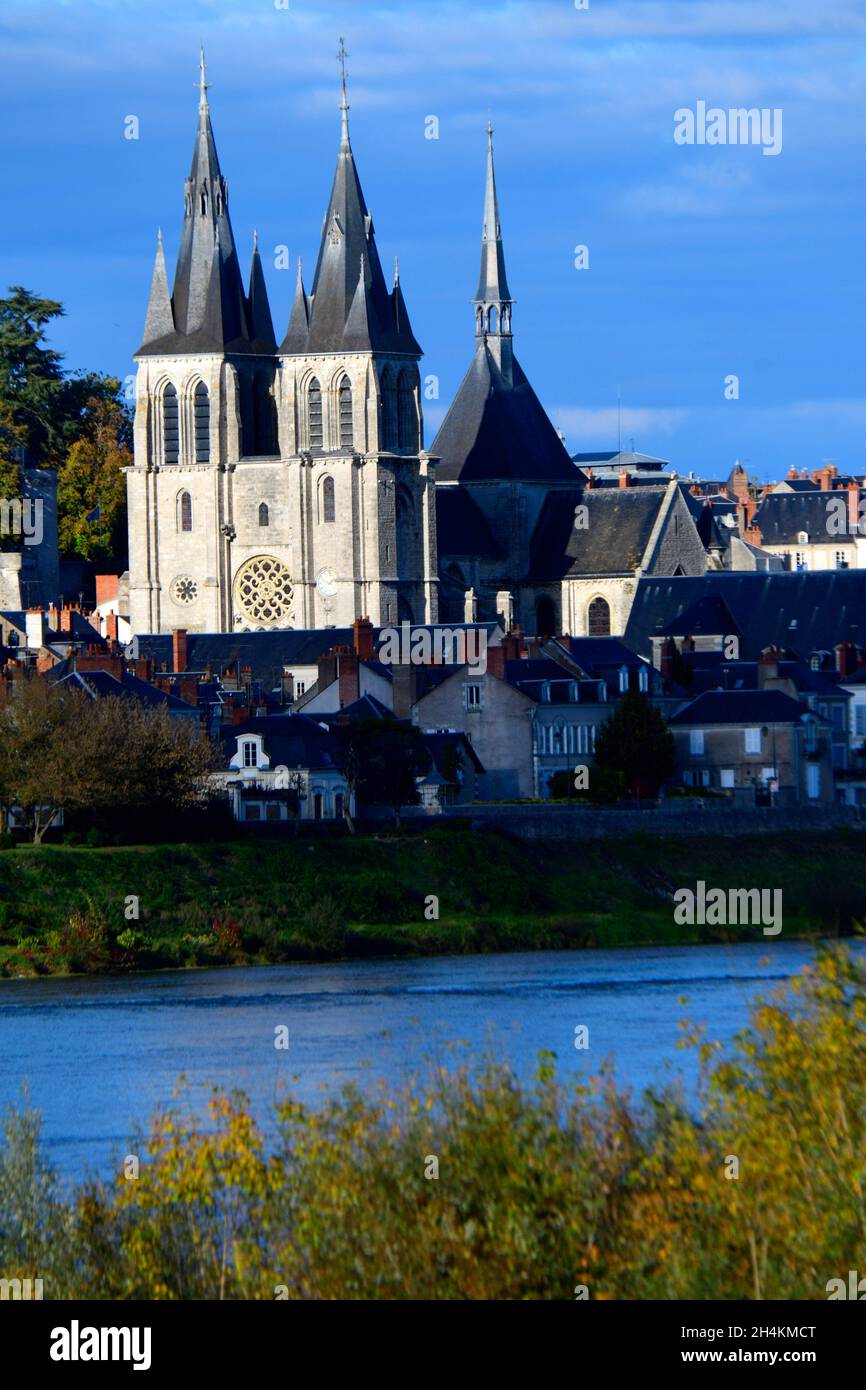 Vue sur Blois dans la vallée de la Loire, France, Europe. Banque D'Images