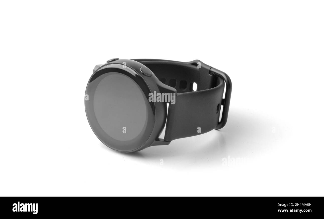 Montre d'activité intelligente avec fréquence cardiaque isolée sur fond blanc.Black sports fitness fitnessband.Vue latérale de l'activité moderne accessorie wri Banque D'Images