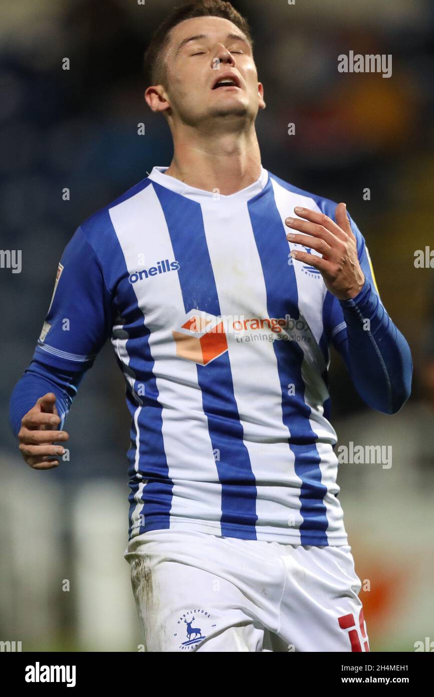 HARTLEPOOL, ROYAUME-UNI.2 NOV Luke Molyneux de Hartlepool United est une chance manquée lors du match de Trophée EFL entre Hartlepool United et Everton à Victoria Park, Hartlepool, le mardi 2 novembre 2021.(Credit: Mark Fletcher | MI News) Credit: MI News & Sport /Alay Live News Banque D'Images