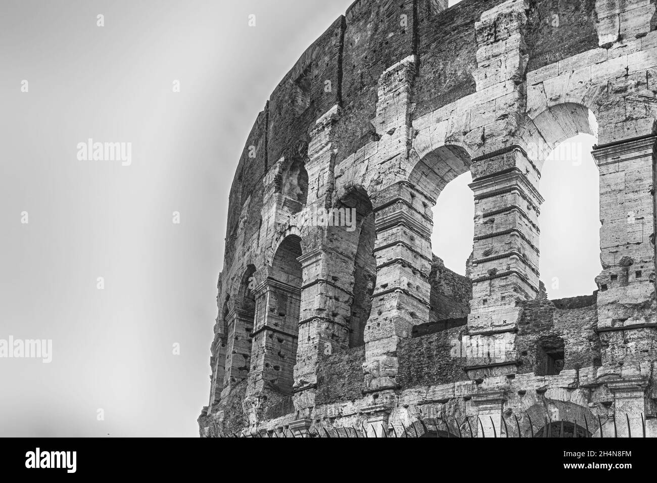 Colosseum flavian amphitheatre in rome Banque d'images noir et blanc ...