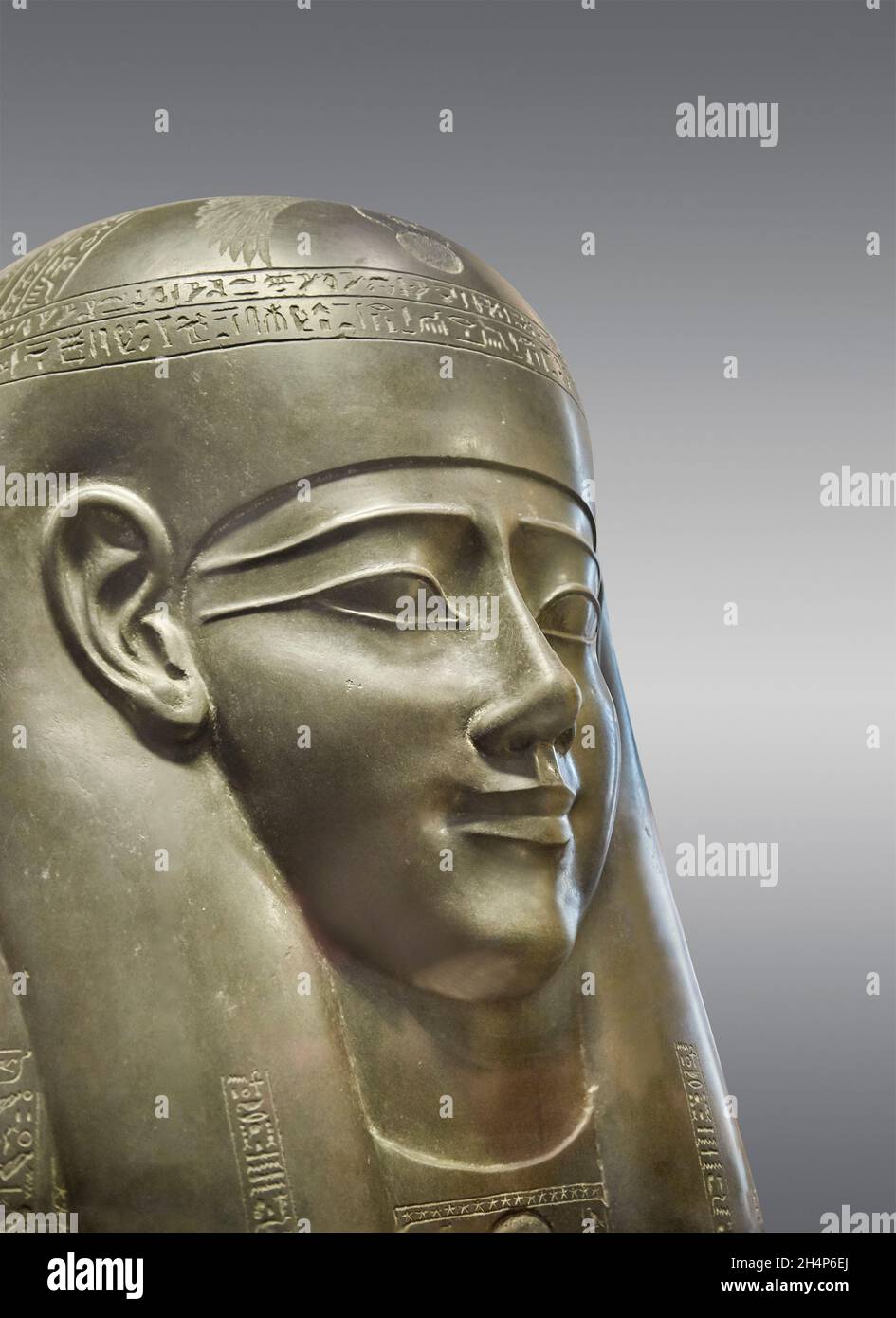 Ancien sarcophage en pierre égyptienne ptolemaien cercueil d'Iymhetep, 4e - 1er cent AD, calcaire.Musée du Louvre inv D12 ou N348.Calcaire.Longueur: 184 c Banque D'Images