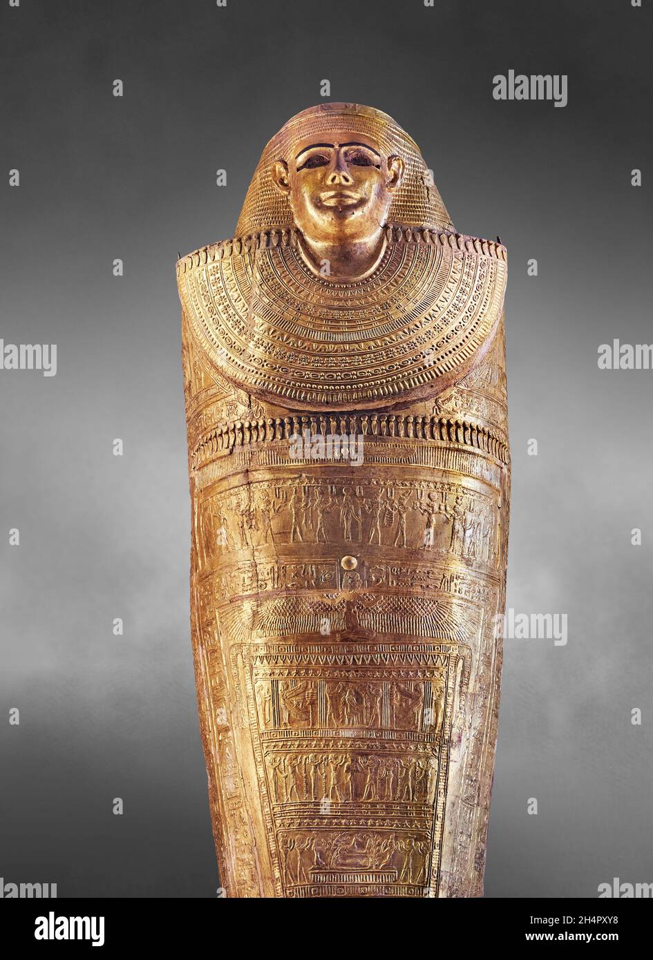 Momie égyptienne de Ptolemaic or Cartonnage d'une dame, Tacheretpaankh , 332-30 av. J.-C., feuille d'or, Musée du Louvre inv E1047.Femme dans le carénage, ousekh collier Banque D'Images