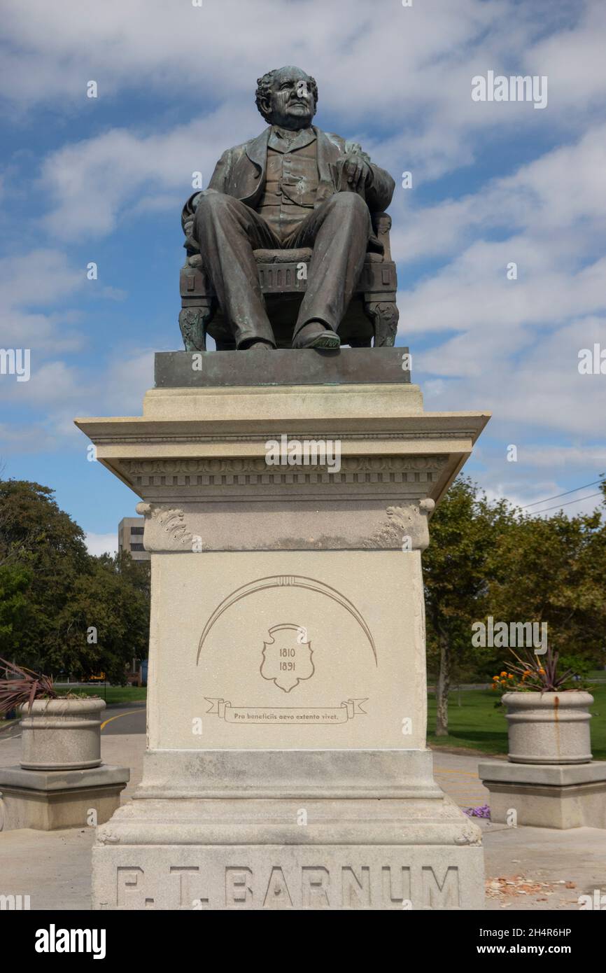 P T statue Barnum dans le parc Seaside Bridgeport CT Banque D'Images