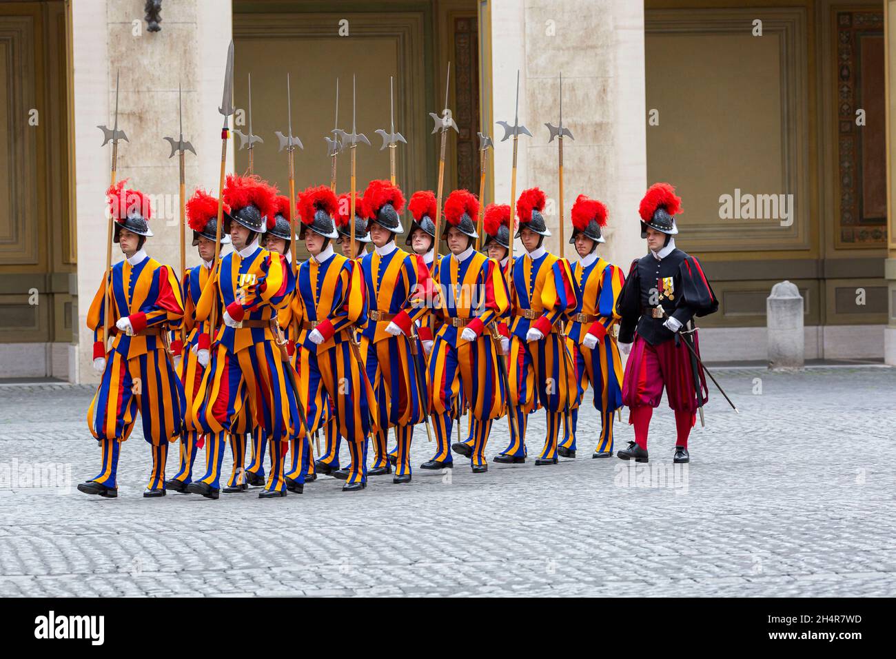 Peloton de la Garde suisse au Vatican Banque D'Images