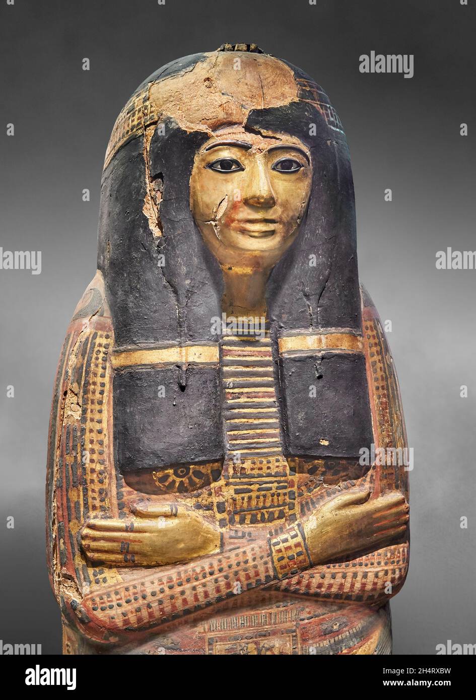 Ancien sarcophage intérieur égyptien peint sarcophage couvercle de Tamoutnefret, 1295-1069, Thèbes ouest, Musée du Louvre inv N2571.Femme portant un carénage, une croix Banque D'Images