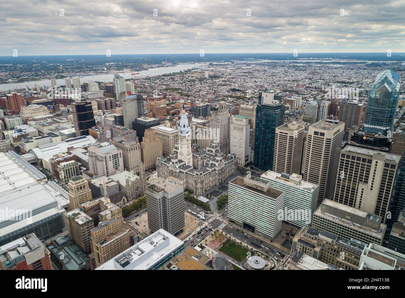 Vue de dessus du centre-ville Skyline Philadelphia USA et de l'hôtel de ville.Horizon du centre-ville de Philadelphie, Pennsylvanie.Business Financial District et Skyscr Banque D'Images