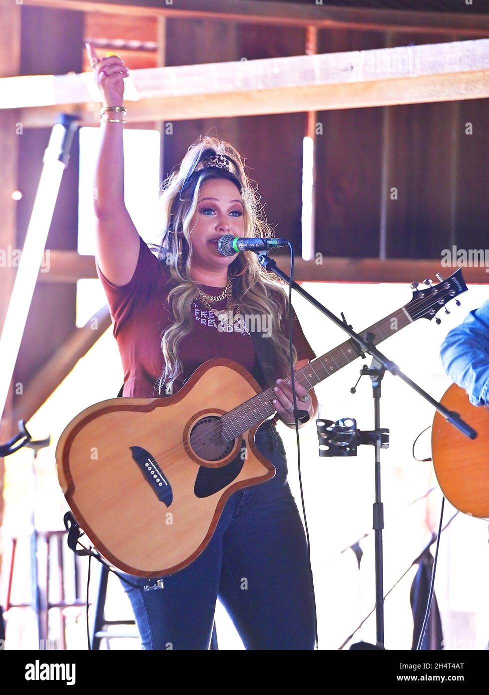 Priscilla Block se produit lors du festival de musique « CMT Live in the Vineyard Goes Country » le 3 novembre 2021 dans la Napa Valley, en Californie.Photo : Casey Flanigan/imageSPACE/MediaPunch Banque D'Images