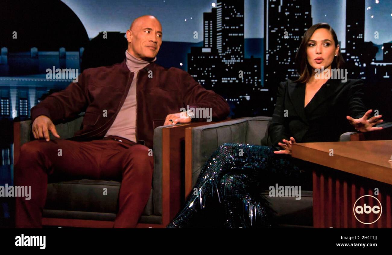 04 novembre 2021 - Hollywood, Californie, États-Unis.- DWAYNE JOHNSON et GADOT invité le 03 novembre 2021 de 'Jimmy Kimmel Live!(Credit image: © ABC/Jimmy Kimmel Live/ZUMA Press Wire) Banque D'Images