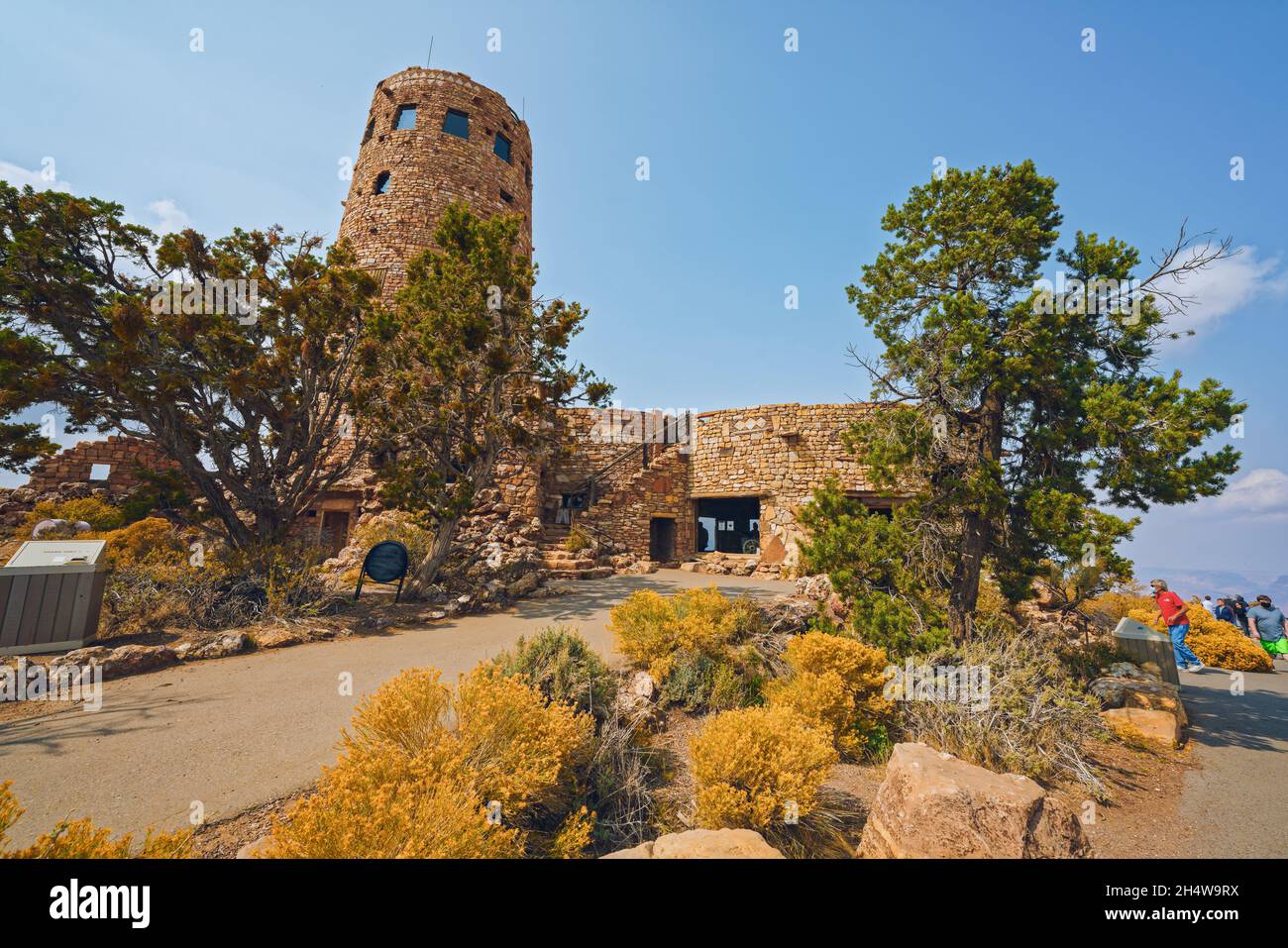 Grand Canyon, Arizona, États-Unis - 28 septembre 2021 Tour de surveillance Desert View ou Tour de surveillance indienne Desert View, rive sud du parc national du Grand Canyon Banque D'Images