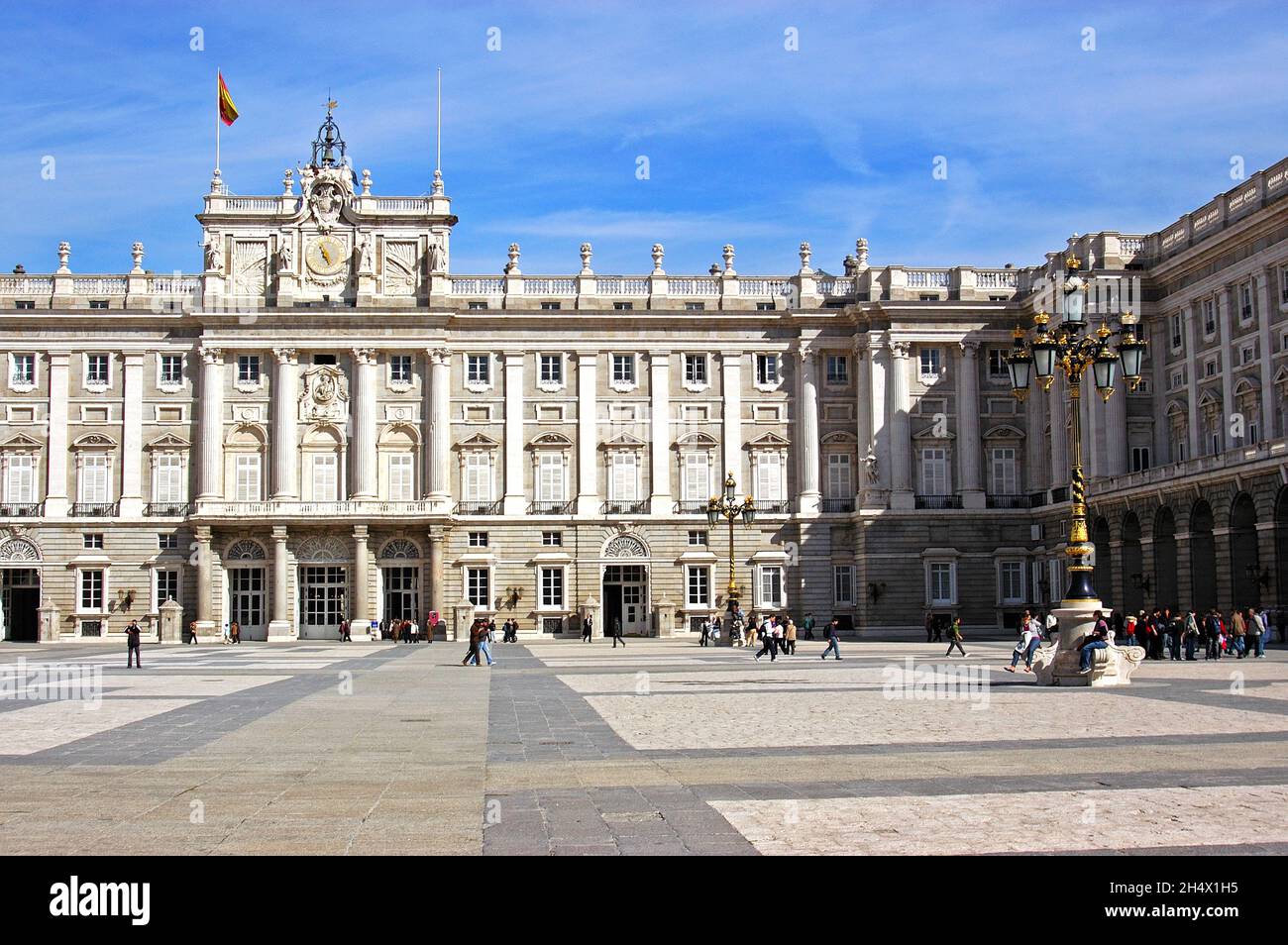 Cour du Palacio Real (Palais Royal de Madrid), Calle de Bailen, Madrid, Espagne. Banque D'Images