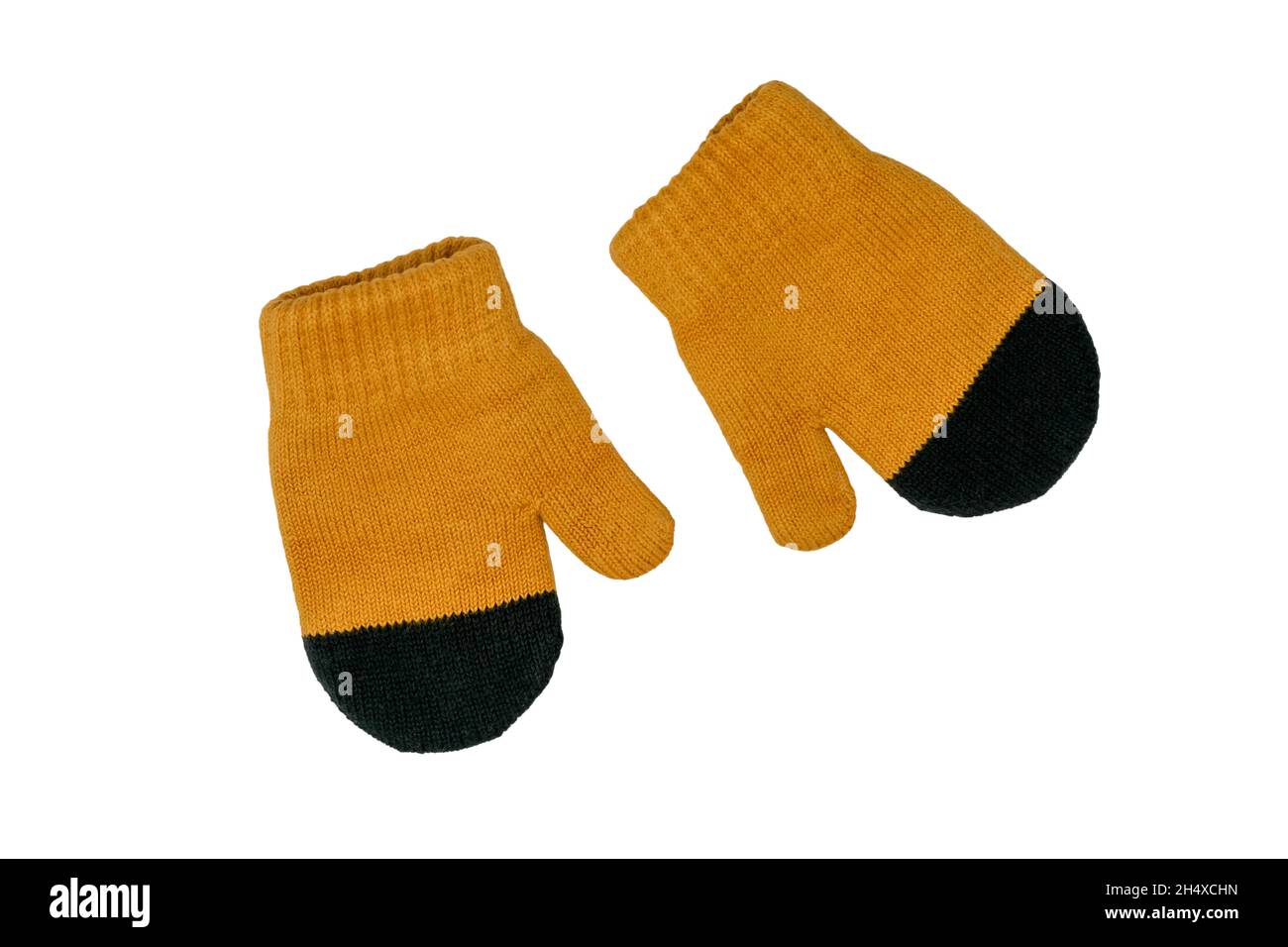 Paire de moufles.Gants tricotés jaunes orange isolés sur fond blanc Photo  Stock - Alamy