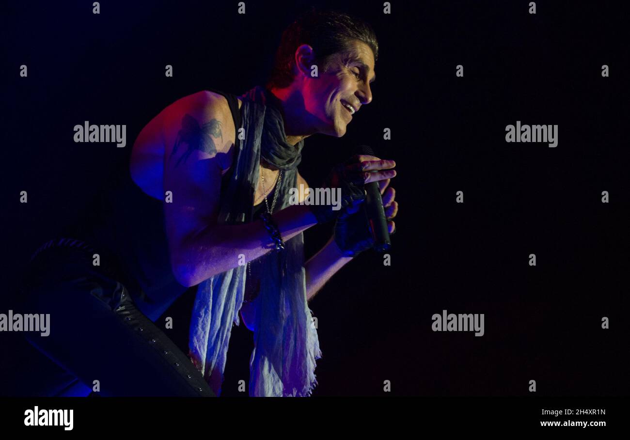 Perry Farrell, de Jane's addiction, vit sur scène le 21 août 2014 à Manchester Apollo, Manchester Banque D'Images