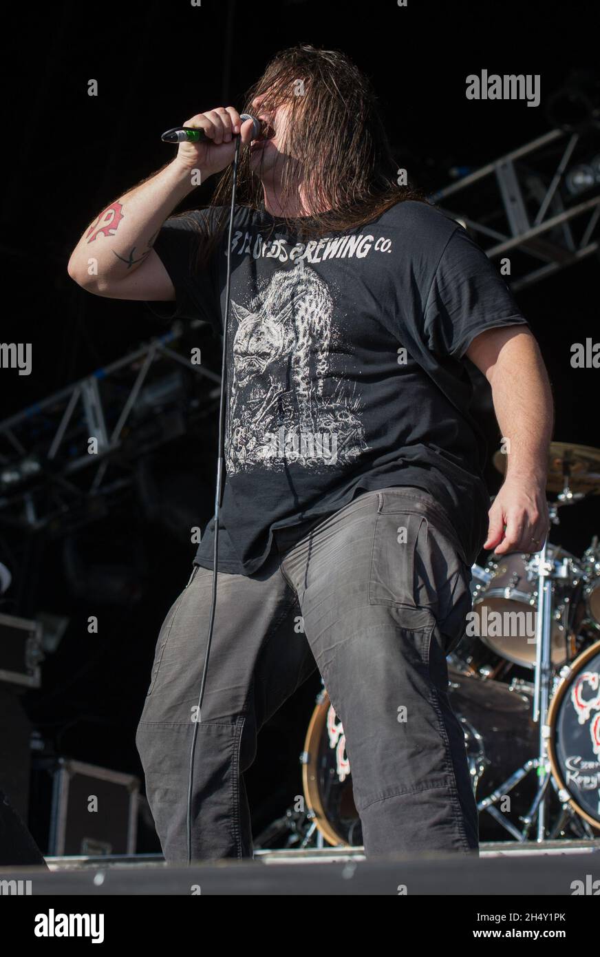 George Fisher, de Cannibal Corpse, en direct sur scène pendant le festival Bloodstock le 09 août 2015 à Catton Hall, Derbyshire, Royaume-Uni Banque D'Images