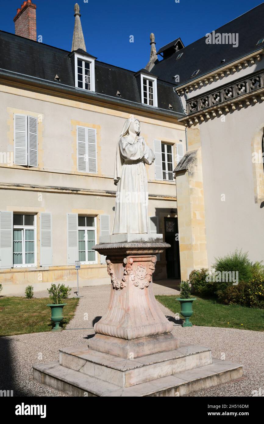 Le Sanctuaire de notre-Dame de Lourdes, Nevers, France Banque D'Images