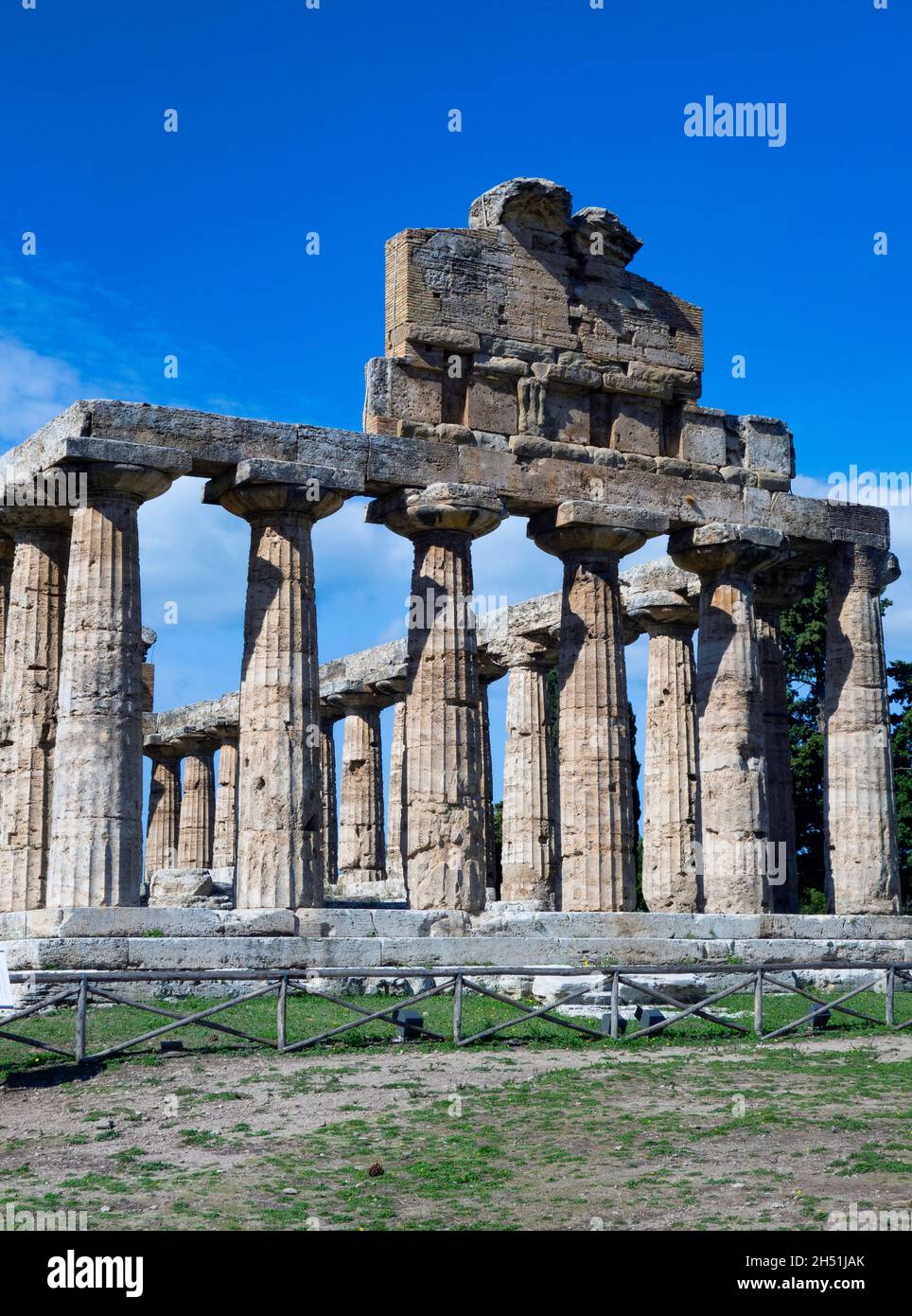 Temple des ruines d'Athéna à Paestum, Italie, 2021. Banque D'Images