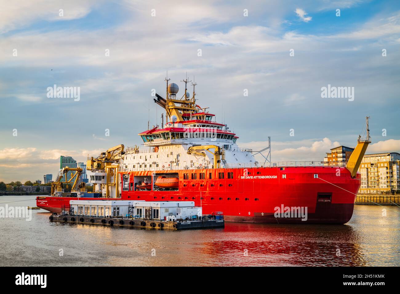 Navire de recherche polaire RRS Sir David Attenborough on the River Thames, Greenwich, Londres, Angleterre, Royaume-Uni,GO Banque D'Images