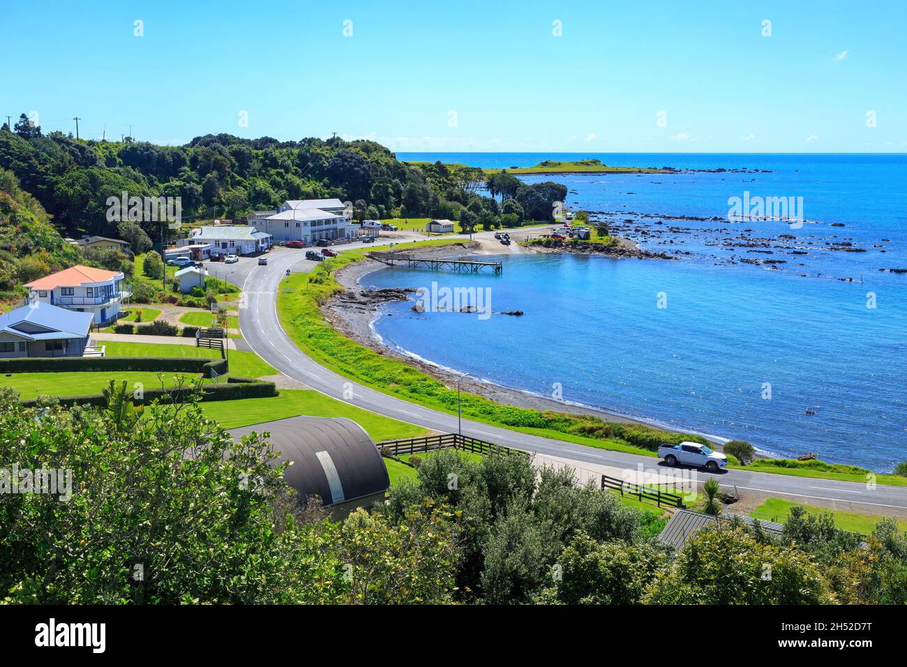 Waihau Bay, une petite communauté côtière pittoresque de l'est de la baie de Plenty, en Nouvelle-Zélande Banque D'Images