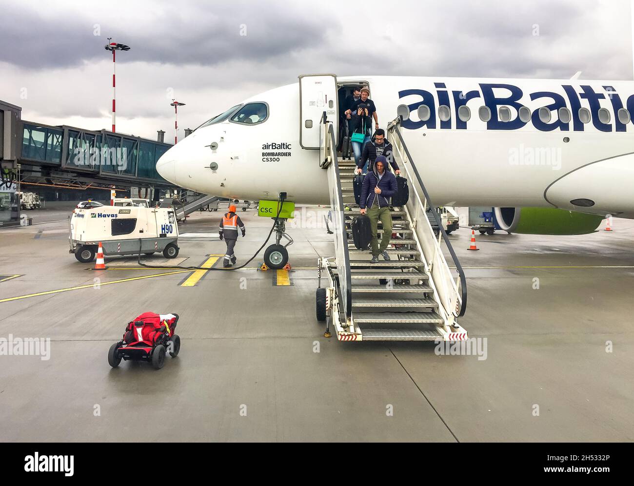 Avion aérobaltique Banque de photographies et d'images à haute résolution -  Alamy