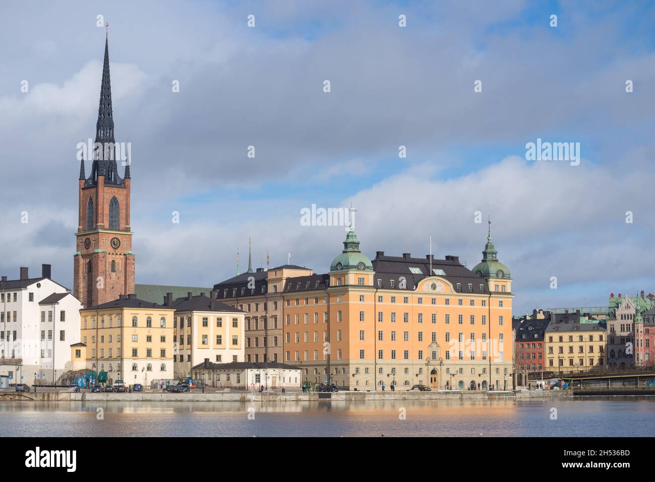 STOCKHOLM, SUÈDE - 09 MARS 2019 : marche sur l'île Riddarholmen (île des Chevaliers) Banque D'Images