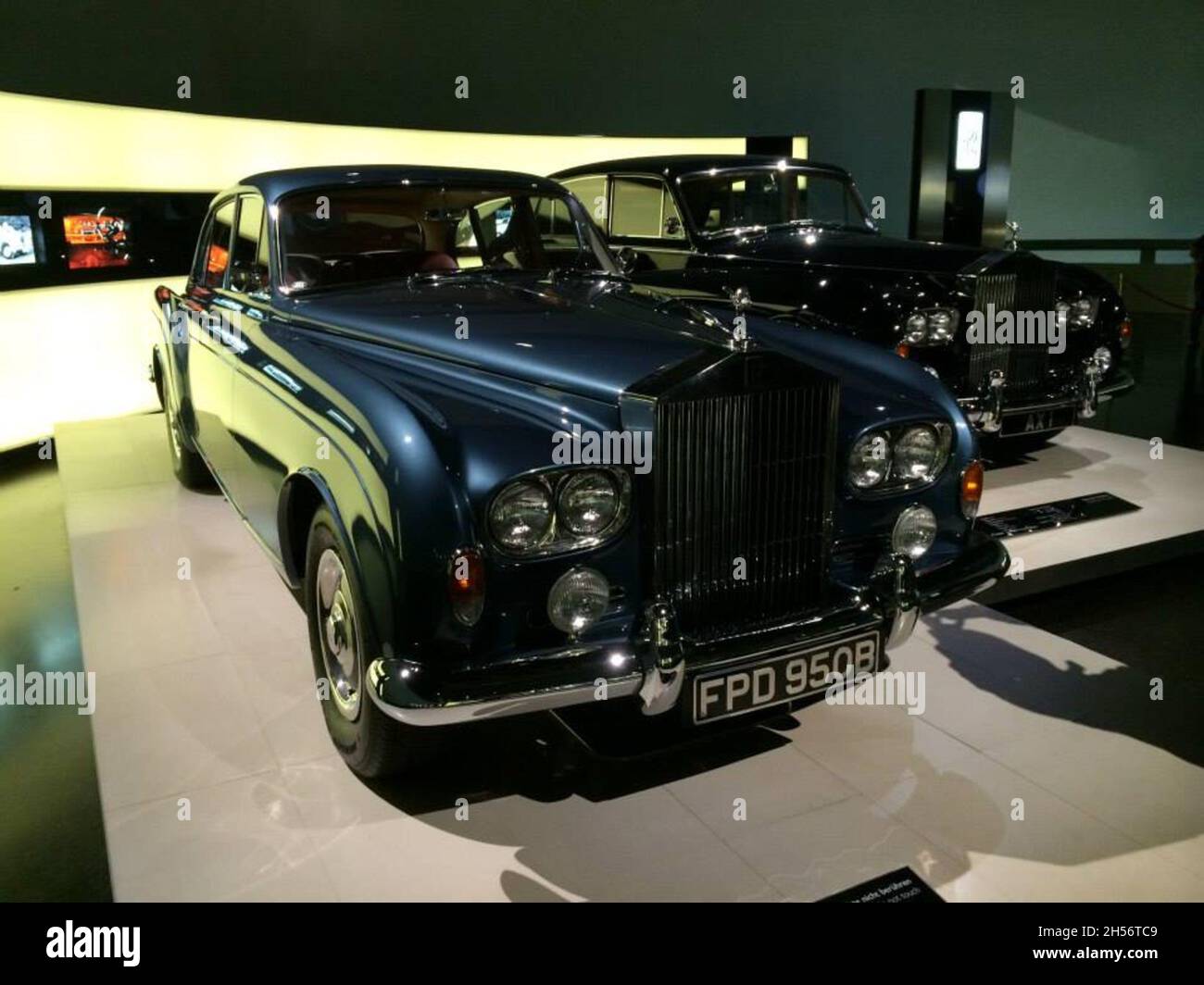 Rolls-Royce, exposé à la galerie Rolls-Royce du musée BMW de ...