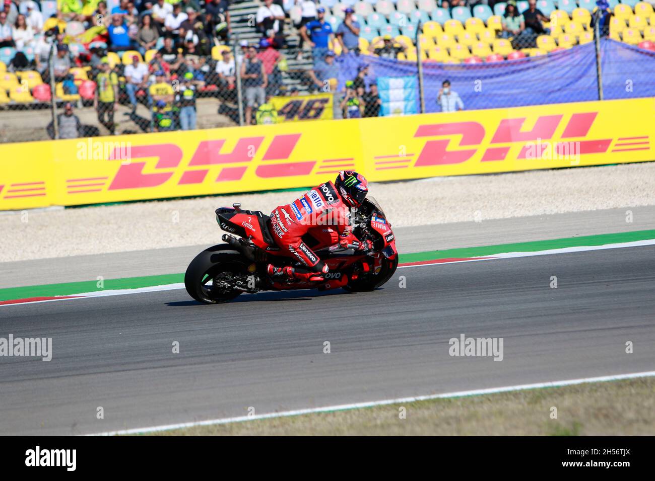 Algarve International circuit, Portimao, Portugal, 7 novembre 2021.Portimao, Portugal.07th nov. 2021.Vainqueur de la course #63 Francesco Bagnaia, Italien:Ducati Teamlors de la course MotoGP au circuit International de l'Algarve, Portimao, Portugal, dimanche 7 novembre 2021 pour le Gran Premio Brembo do Algarve crédit: Graham Holt/Alay Live News crédit: Graham Holt/Alay Live News Banque D'Images