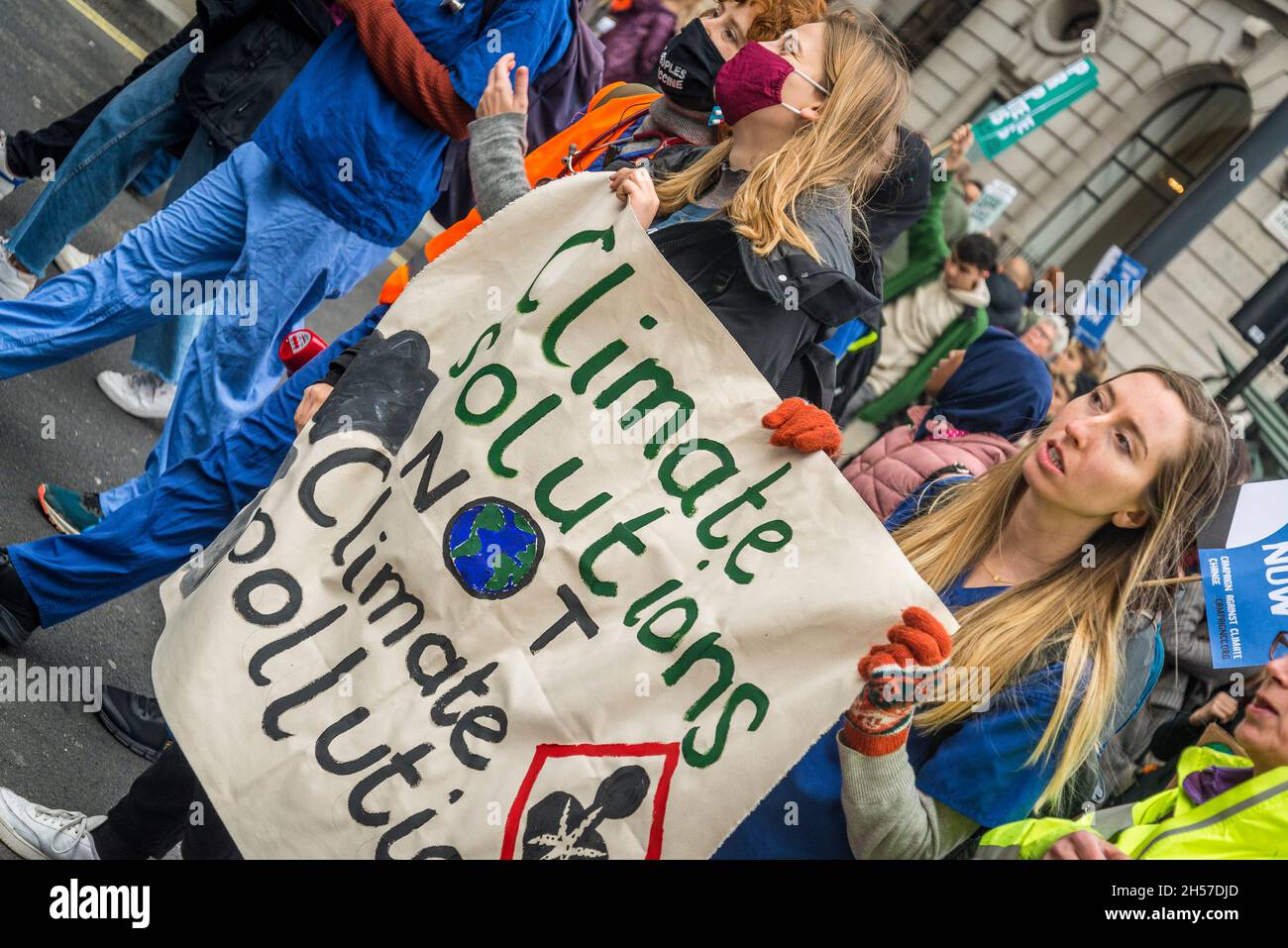 Solution climatique et non pollution, manifestation de la Journée mondiale d'action pour la justice climatique, Londres, Royaume-Uni.6 novembre 2021 Banque D'Images