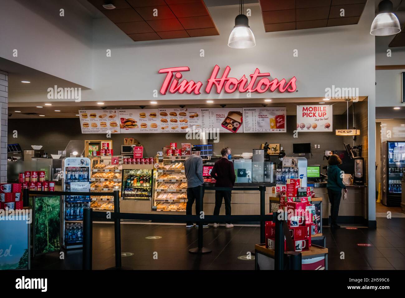 Tim Hortons est une chaîne de café populaire au Canada Banque D'Images