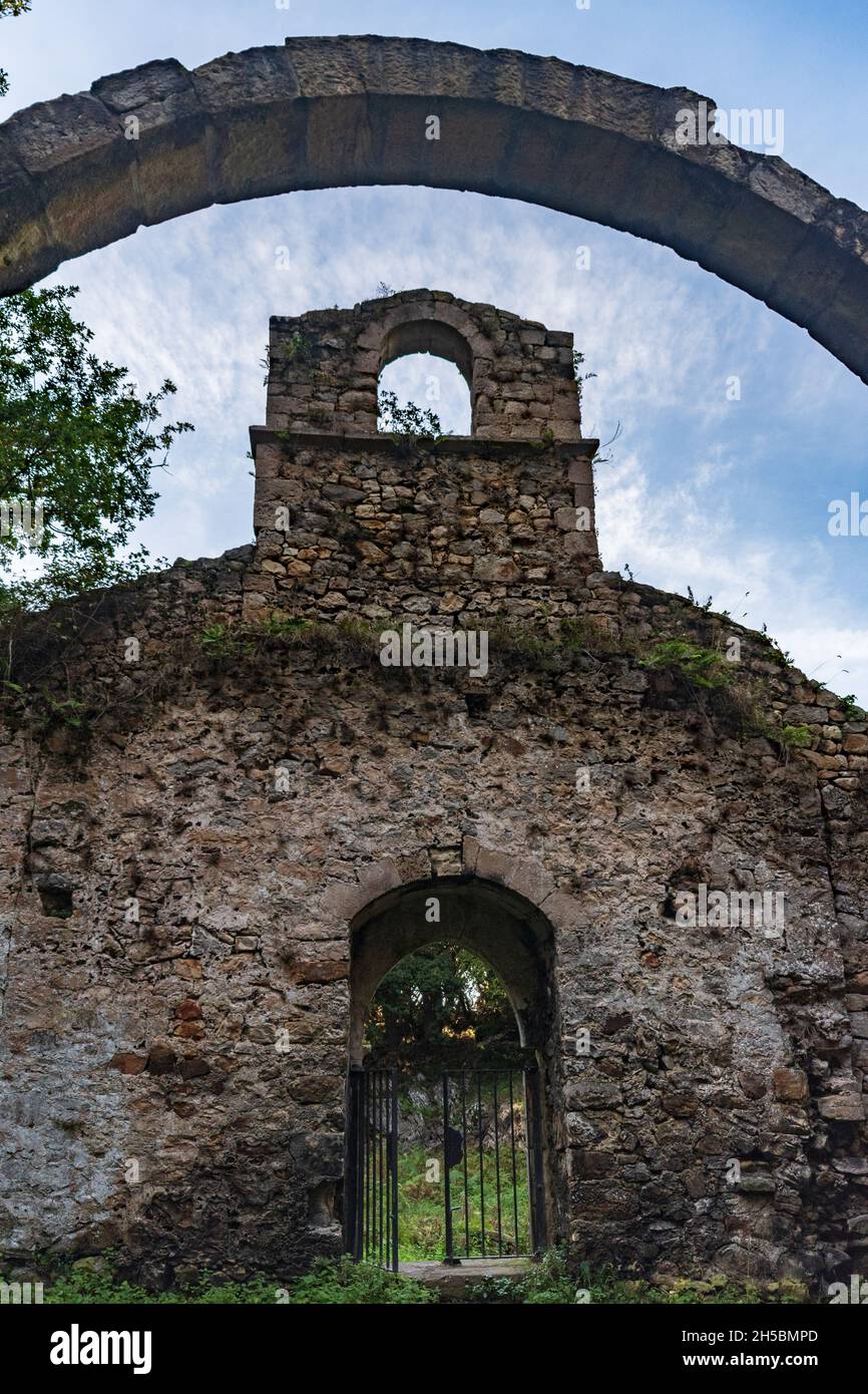 Architecture religieuse et ecclésiastique des Asturies - Espagne. Banque D'Images